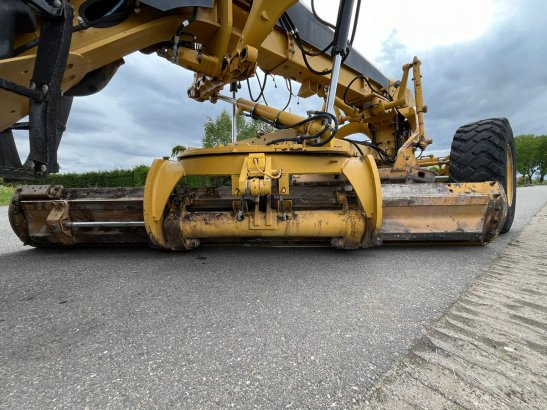 Caterpillar 12M Motor Grader 12M Motor Grader 2012 2 Motor graders image 30