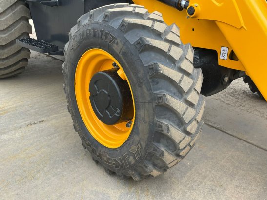 JCB 3DX 2152 2026 1 image 15