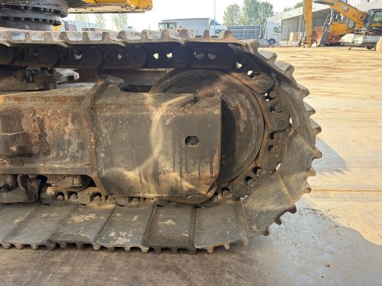 Komatsu PC490LCD-11 PC490LCD-11 2019 2 Crawler Excavators image 15