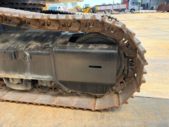 Hitachi ZX350LCN-3 ZX350LCN-3 2011 2 image 15