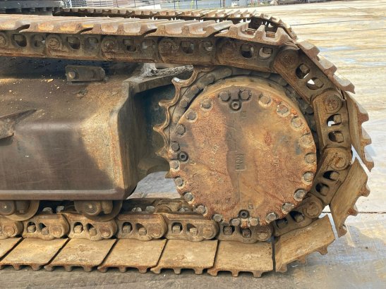 Komatsu PC360LC-10 PC360LC-10 2015 2 Crawler Excavators image 15