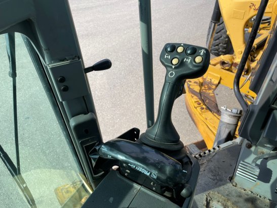 Caterpillar 12M (12G/12H/140M) 12M (12G/12H/140M) 2011 2 Motor graders image 15