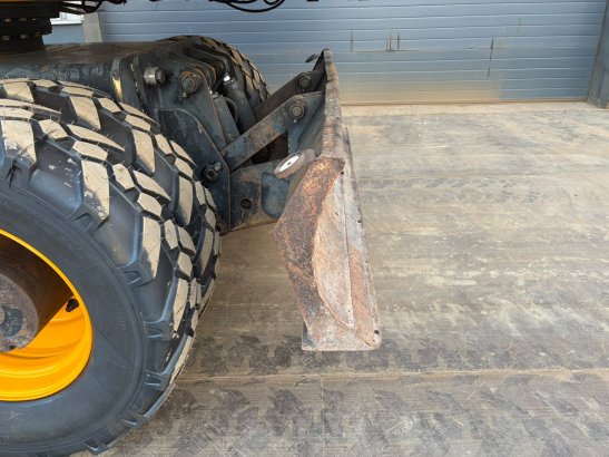 JCB JS175W JS175W 2007 2 Wheeled Excavators image 45