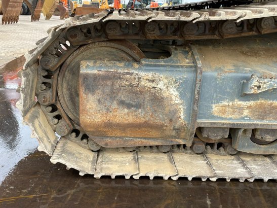 Liebherr R934LC R934LC 2021 2 Crawler Excavators image 45