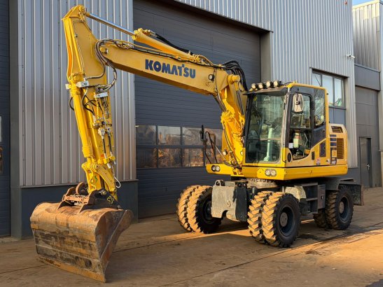 Komatsu PW148-10 PW148-10 2017 2 Wheeled Excavators image 2
