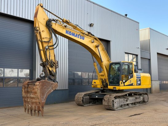 Komatsu PC360LC-10 PC360LC-10 2015 2 Crawler Excavators image 2