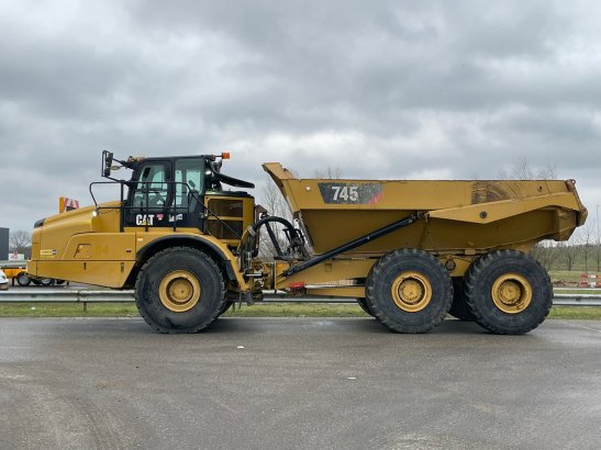 Caterpillar 745 04A 745 04A 2017 2 Articulated Dump Trucks image 17