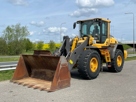 Volvo L90H L90H 2016 2 Wheel Loaders image 2