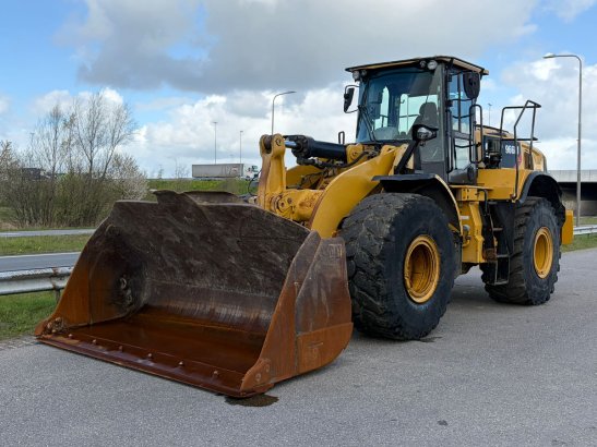 Caterpillar 966M 966M 2017 2 Wheel Loaders image 2