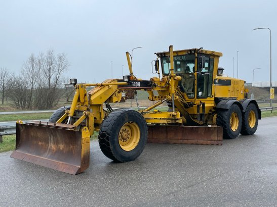 Caterpillar 140H CE 140H CE 2006 2 Motor graders image 32