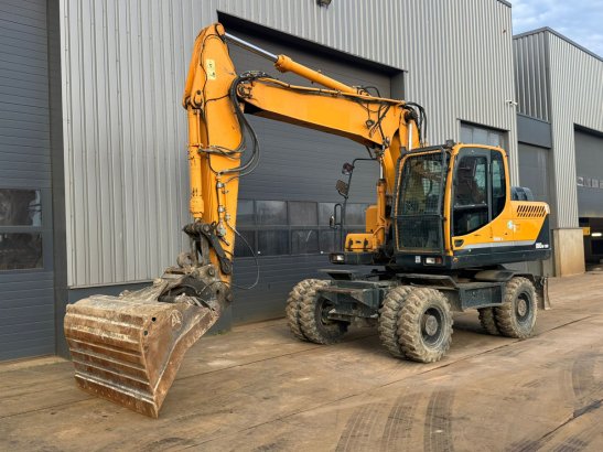 Hyundai Robex 180W-9A Robex 180W-9A 2015 2 Wheeled Excavators image 17