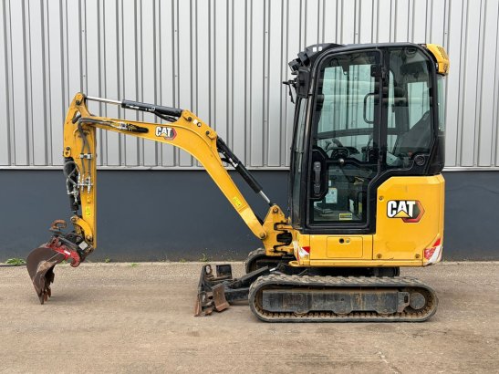 Caterpillar 301.8-05 301.8-05 2021 2 Crawler Excavators image 2