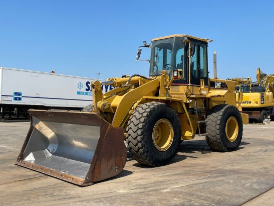 Caterpillar 938F 938F 1996 2 Wheel Loaders image 2