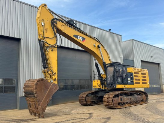 Caterpillar 374FL 374FL 2013 2 Crawler Excavators image 32