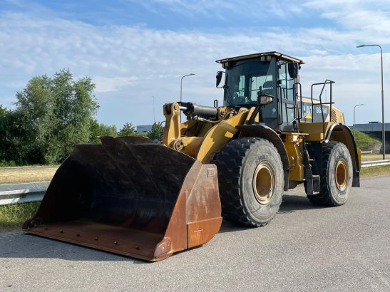 Caterpillar 966M 966M 2014 2 Wheel Loaders image 2