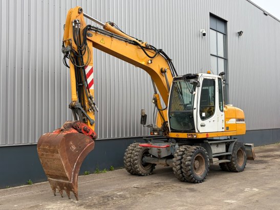 Liebherr A314 A314 2006 2 Wheeled Excavators image 40
