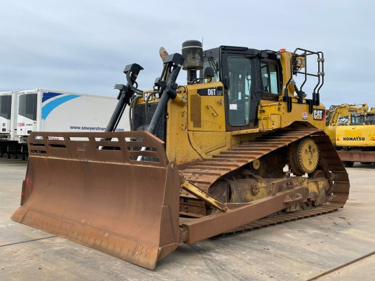 Caterpillar D6T LGP D6T LGP 2017 2 Dozers image 20