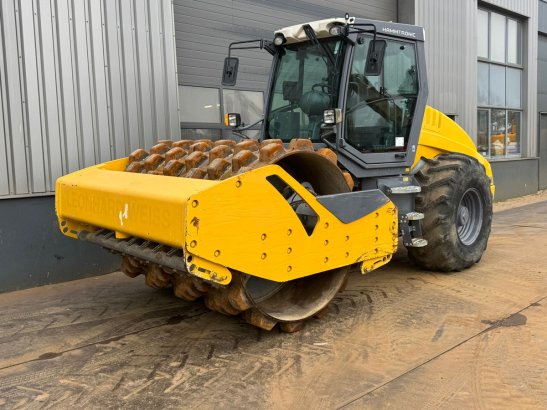 Hamm H13i Padfoot compactor 10204 2016 2 image 77
