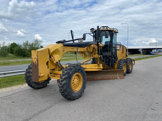 Caterpillar 140M Ripper + Pushblock 140M Ripper + Pushblock 2008 2 Motor graders image 92