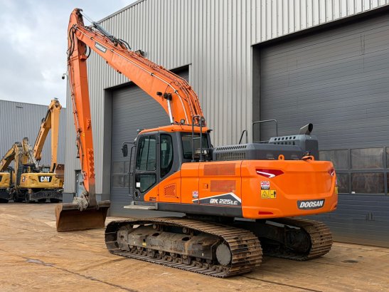 Doosan DX225LC-7 Long Reach 15.4 m Doosan DX225LC-7 Long Reach 15.4 m 2022 2 Crawler Excavators image 3