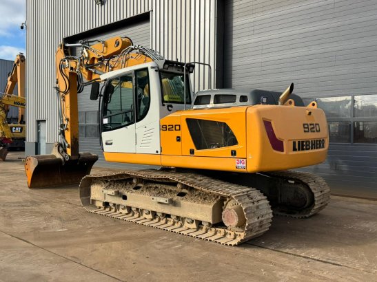 Liebherr R920LC 10028 2014 2 Crawler Excavators image 33