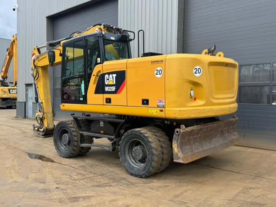 Caterpillar M320F M320F 2017 2 Wheeled Excavators image 3