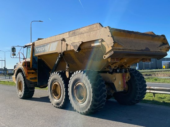 Volvo A30G A30G 2016 2 Articulated Dump Trucks image 3