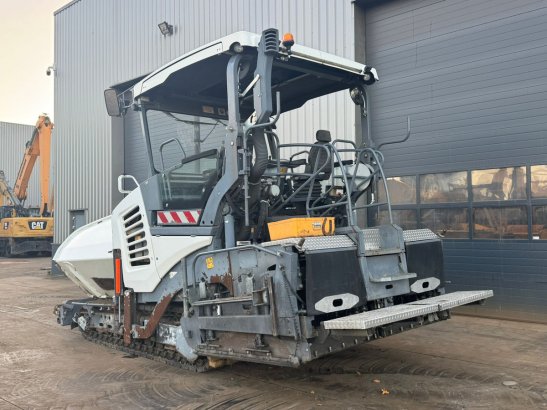 Vögele Super 1800-3i Vögele Super 1800-3i 2015 2 Asphalt pavers image 33