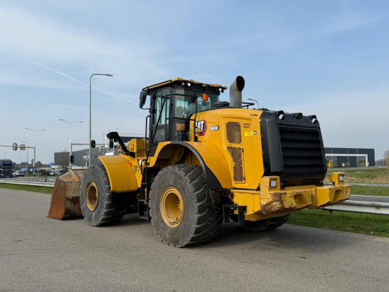 Caterpillar 966M 966M 2021 2 Wheel Loaders image 3