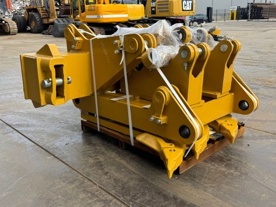 Caterpillar D8T D8R D8N Multishank Ripper (forged shanks) D8T D8R D8N Multishank Ripper (forged shanks) 2026 1 image 11