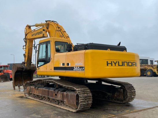 Hyundai R360LC-7 R360LC-7 2005 2 Crawler Excavators image 3