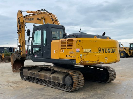 Hyundai R210LC-7A R210LC-7A 2009 2 Crawler Excavators image 3