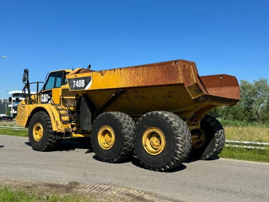 Caterpillar 740B 740B 2011 2 Articulated Dump Trucks image 3