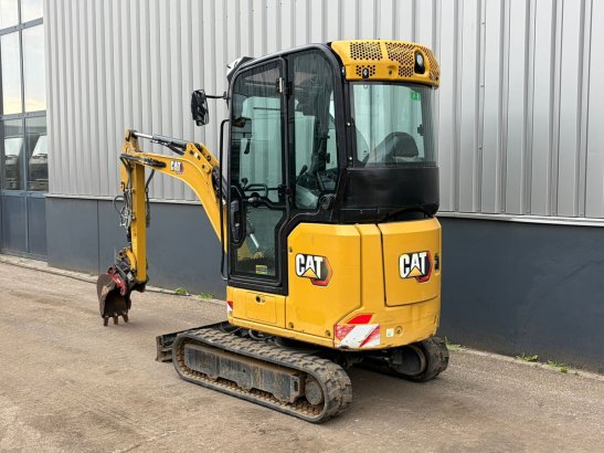 Caterpillar 301.8-05 301.8-05 2021 2 Crawler Excavators image 3