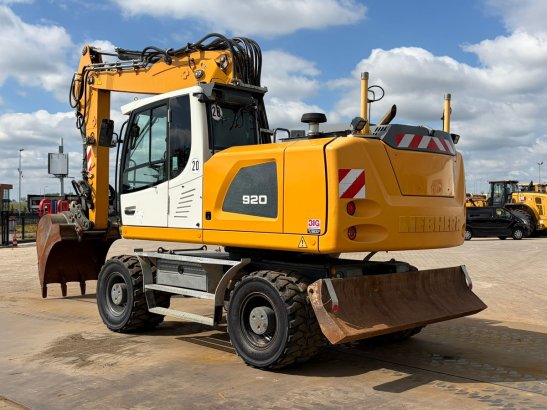 Liebherr A920 A920 2019 2 Wheeled Excavators