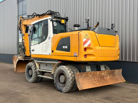 Liebherr A918 A918 2017 2 Wheeled Excavators image 3