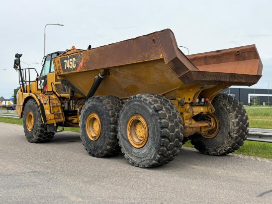 Caterpillar 745C 745C 2017 2 Articulated Dump Trucks image 3