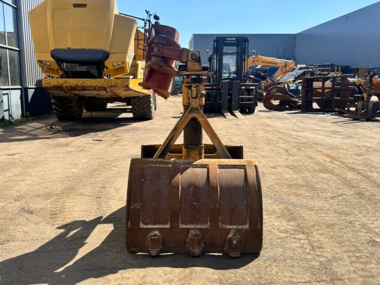 Unknown Clamshell grapple Onbekend Clamshell grapple 2 image 3