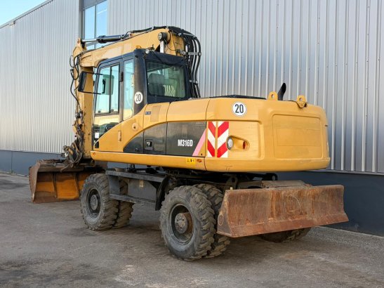 Caterpillar M316D M316D 2005 2 Wheeled Excavators image 3