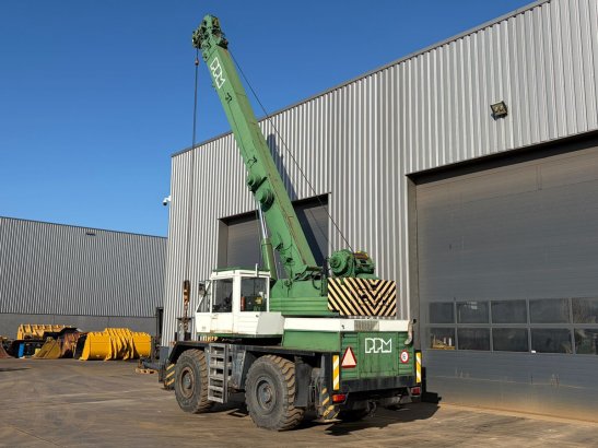 PPM 23.09 PPM 23.09 1977 2 Other cranes image 3