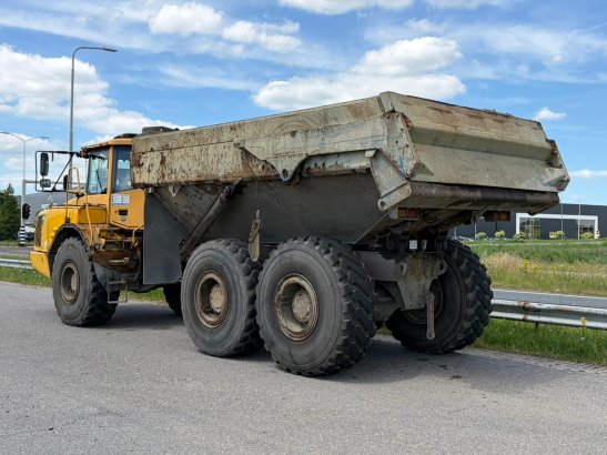 Volvo A30D A30D 2005 2 Articulated Dump Trucks image 3