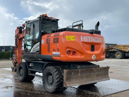 Hitachi ZX190W-6 ZX190W-6 2018 2 Wheeled Excavators image 18