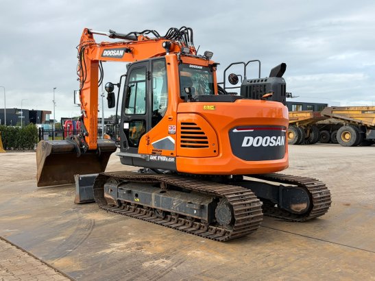 Doosan DX140LCR-7 Doosan DX140LCR-7 2022 2 Crawler Excavators image 18
