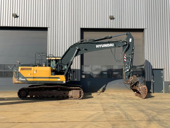 Hyundai HX220AL HX220AL 2020 2 Crawler Excavators image 18