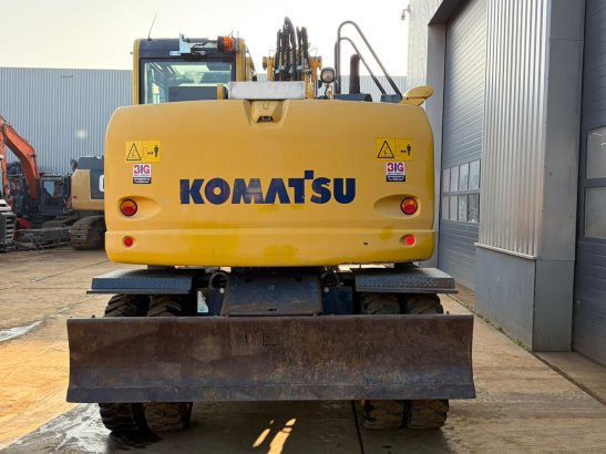 Komatsu PW148-10 PW148-10 2017 2 Wheeled Excavators image 4