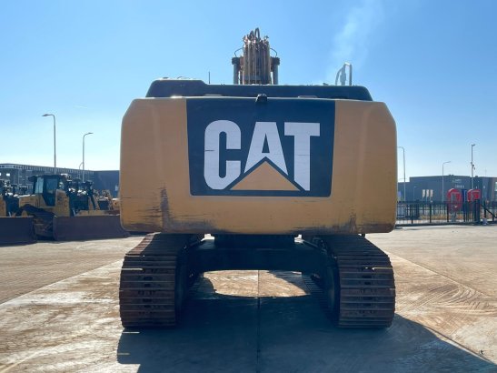 Caterpillar 329ELN 329ELN 2011 2 Crawler Excavators image 4