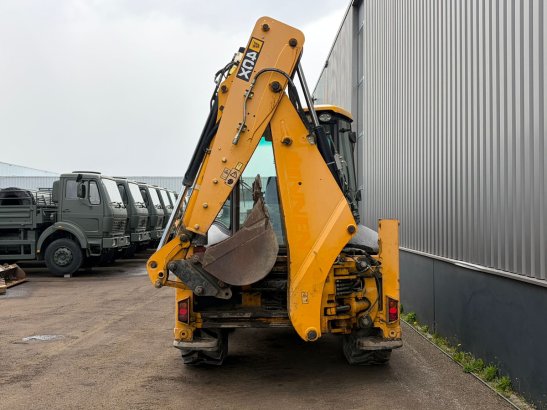 JCB 4CX 2153 2015 2 image 4