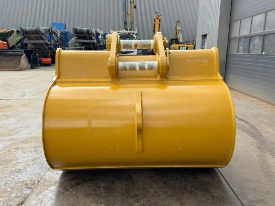 Caterpillar CAT349 GP BUCKET 3.82 CBM, 7 Teeth, S, TB Linkage CAT349 GP BUCKET 3.82 CBM, 7 Teeth, S, TB Linkage 2025 1 ima...