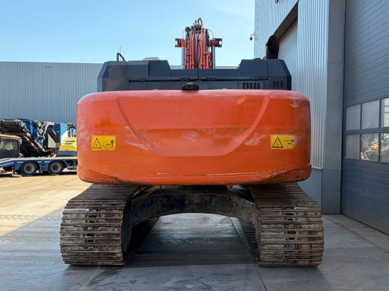 Hitachi ZX300-6 ZX300-6 2018 2 Crawler Excavators image 4