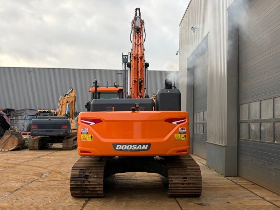 Doosan DX225LC-7 Long Reach 15.4 m Doosan DX225LC-7 Long Reach 15.4 m 2022 2 Crawler Excavators image 19